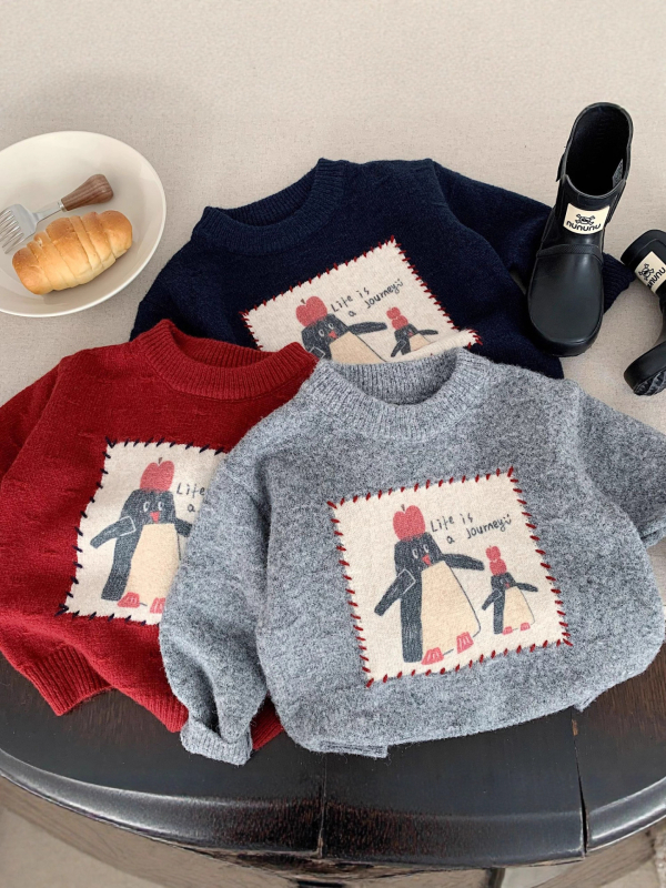 Vaikų storas žiemos megztinis — su apvaliu kaklu, ilgomis rankovėmis, animaciniu raštu, medvilnės–viskozės mišinys 60% viskozės, amžius 1-3 metai