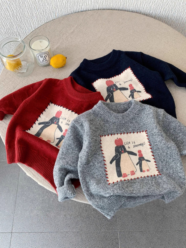 Детски дебел зимен плетен пуловер — с кръгло деколте, дълги ръкави, принт с анимационни герои, памук-вискозна смес 60% вискоза, за деца на възраст 1-3 години
