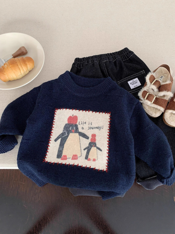 Детски дебел зимен плетен пуловер — с кръгло деколте, дълги ръкави, принт с анимационни герои, памук-вискозна смес 60% вискоза, за деца на възраст 1-3 години