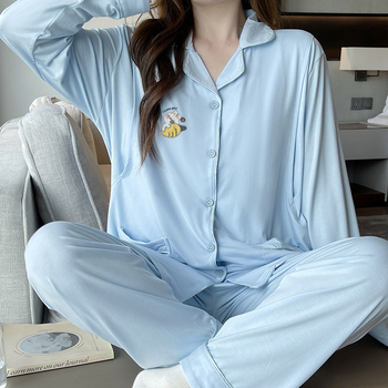 Nėščiųjų pižamų komplektas iš viskozės – mišinio (50–70% viskozės), ilgos rankovės, lengvas audinys, tinkamas pavasariui ir vasarai