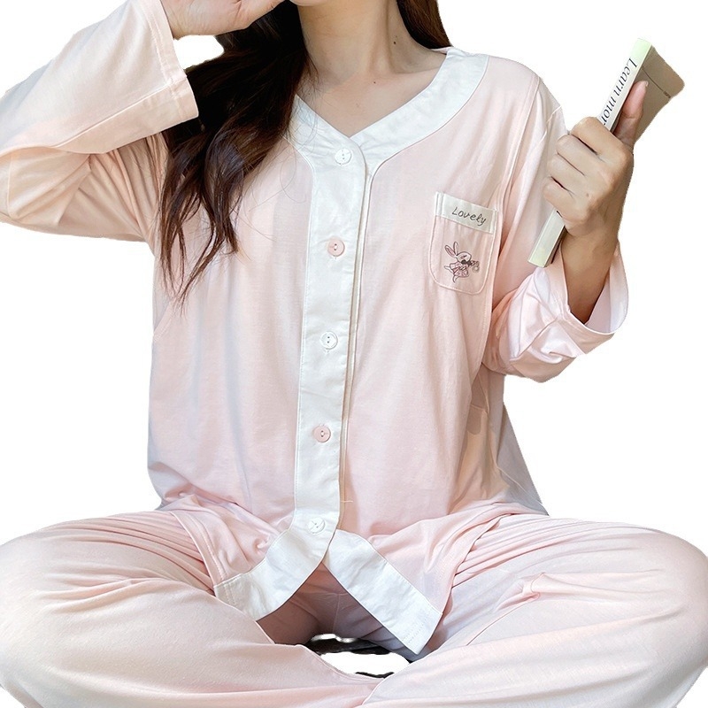 Nėščiųjų pižamų komplektas iš viskozės – mišinio (50–70% viskozės), ilgos rankovės, lengvas audinys, tinkamas pavasariui ir vasarai