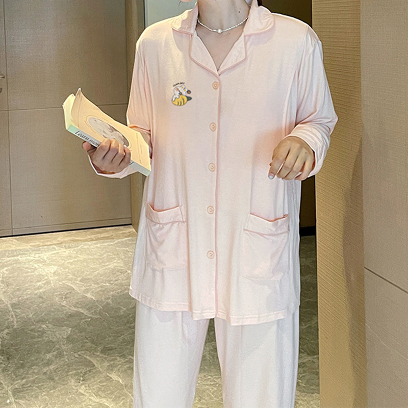 Nėščiųjų pižamų komplektas iš viskozės – mišinio (50–70% viskozės), ilgos rankovės, lengvas audinys, tinkamas pavasariui ir vasarai