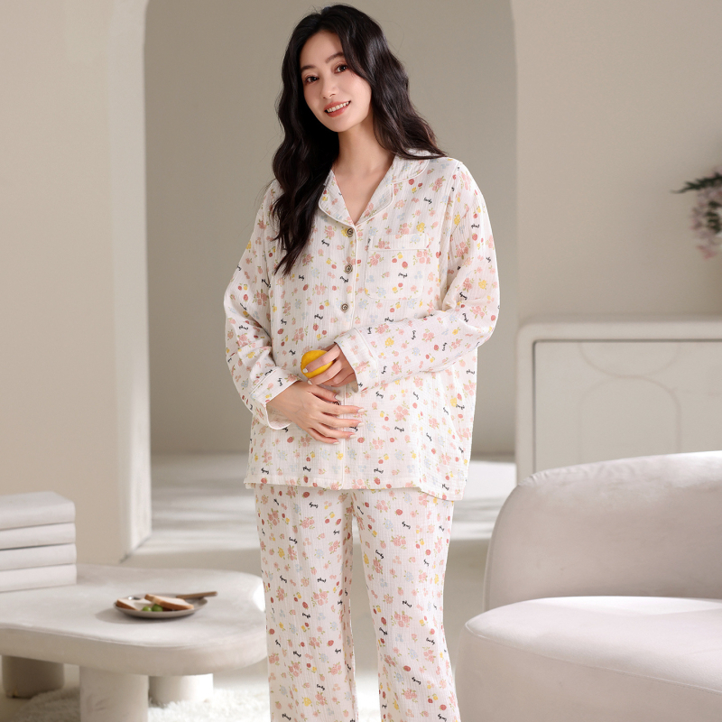 Anyaság és szoptatás célú kardigán öltöny nadrággal – anyag: cloud cotton gauze, 100% poliészter, rever gallér, hosszú ujjú, tavasz-ősz