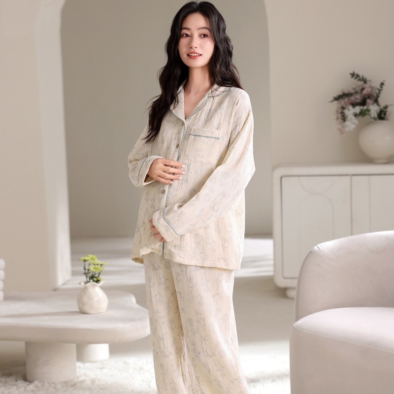 Anyaság és szoptatás célú kardigán öltöny nadrággal – anyag: cloud cotton gauze, 100% poliészter, rever gallér, hosszú ujjú, tavasz-ősz