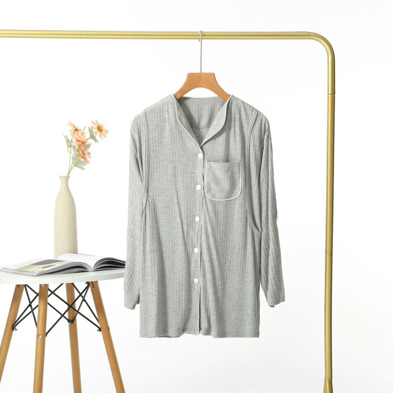 Maitinimo topas su šoniniu atidarymu — kardigano stiliaus, ilgos rankovės, maža apykaklė, tinkamas visiems sezonams, regeneruotas celulozės pluoštas (modalas)