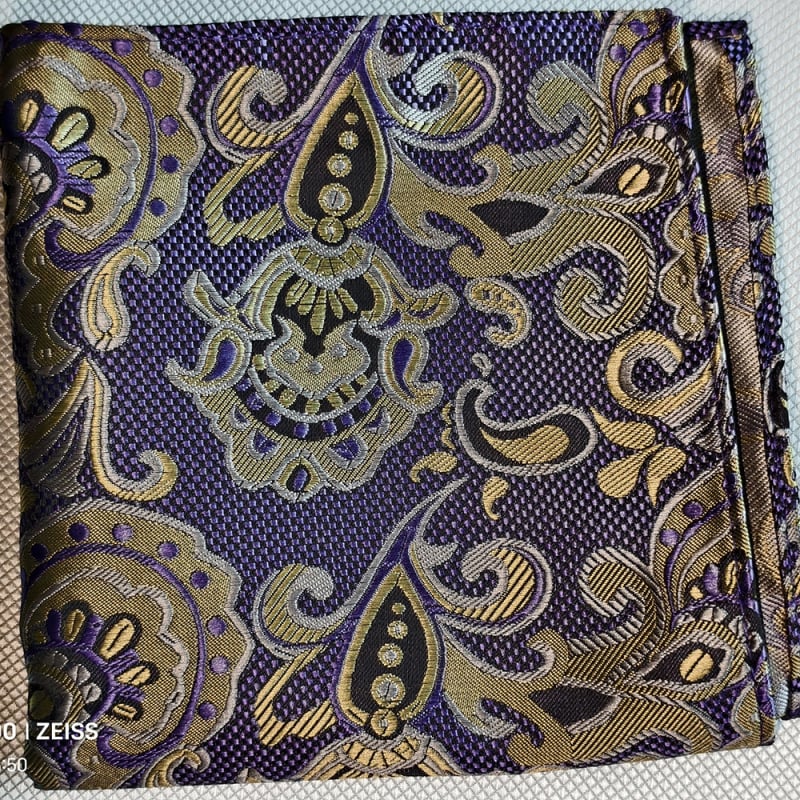 Kišeninė skarelė su britišku retro raštu, džakardinė poliesterio medžiaga, derinimo raštas, vakarinė apranga