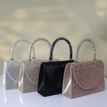 Yaxuanmei PU vakarienės rankinė su grandinėle, horizontalaus kvadrato formos, magnetinis užsegimas, vidinė ID kišenė