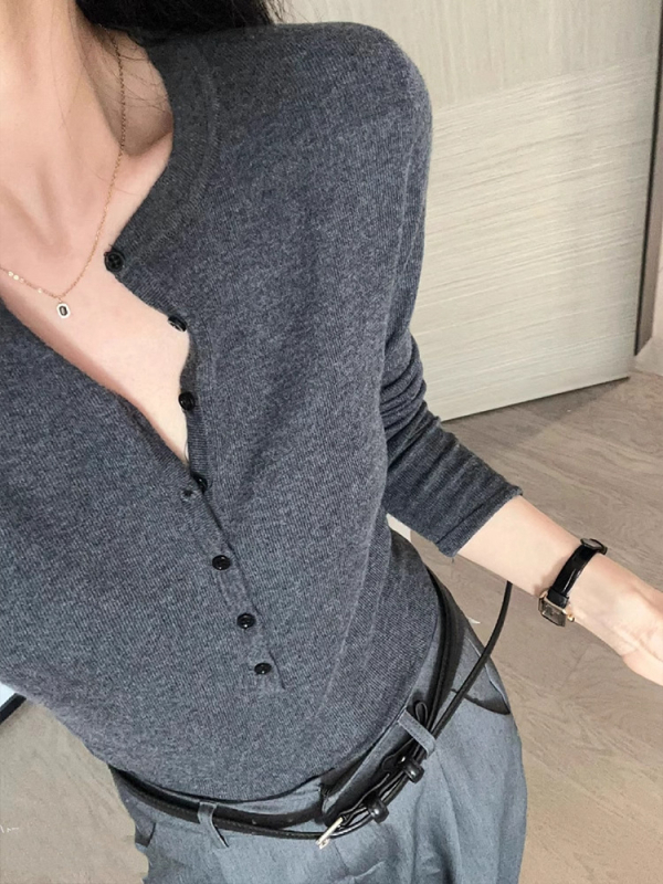 Ženski pleteni top s V-izrezom, uski kroj, vintage stil