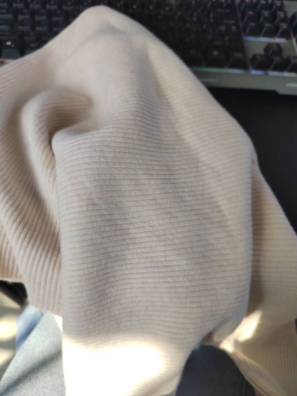 Ženski uski pleteni kardigan sa zatvaračem na zip, dugi rukavi, polu-visoki ovratnik, jednobojni jesenski top