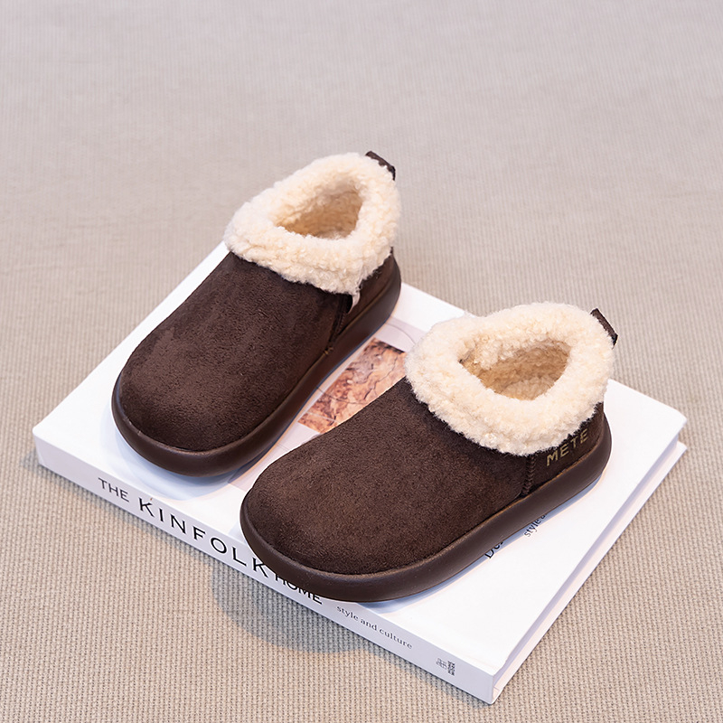 Laste talvesaabad lumes, fliisvooderiga, külgjelt tõmblukuga, 2025