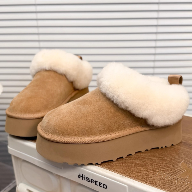 Sieviešu sniega zābaki ar ovčādas augšdaļu, vilnas odai, gumijas zole, zemais augstums, apaļa purngala