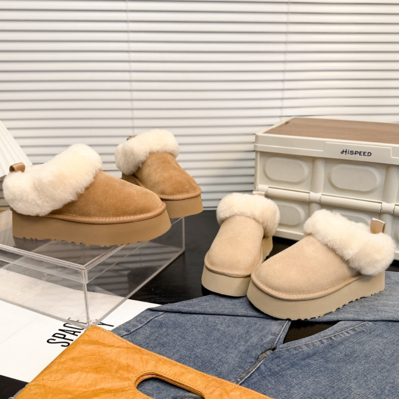 Sieviešu sniega zābaki ar ovčādas augšdaļu, vilnas odai, gumijas zole, zemais augstums, apaļa purngala