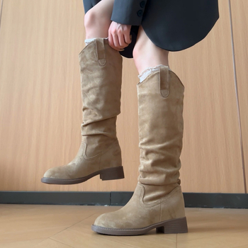 Botine Martin pentru femei, gambă înaltă, vârf rotund, toc pătrat, partea superioară: piele split, talpă cu mai multe straturi, închidere: Socket, toamnă 2025