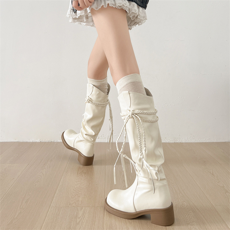 Rüütlite saapad PU ülaosaga, kõrge varbaosa, paks kann, kanna kõrgus 3–5 cm