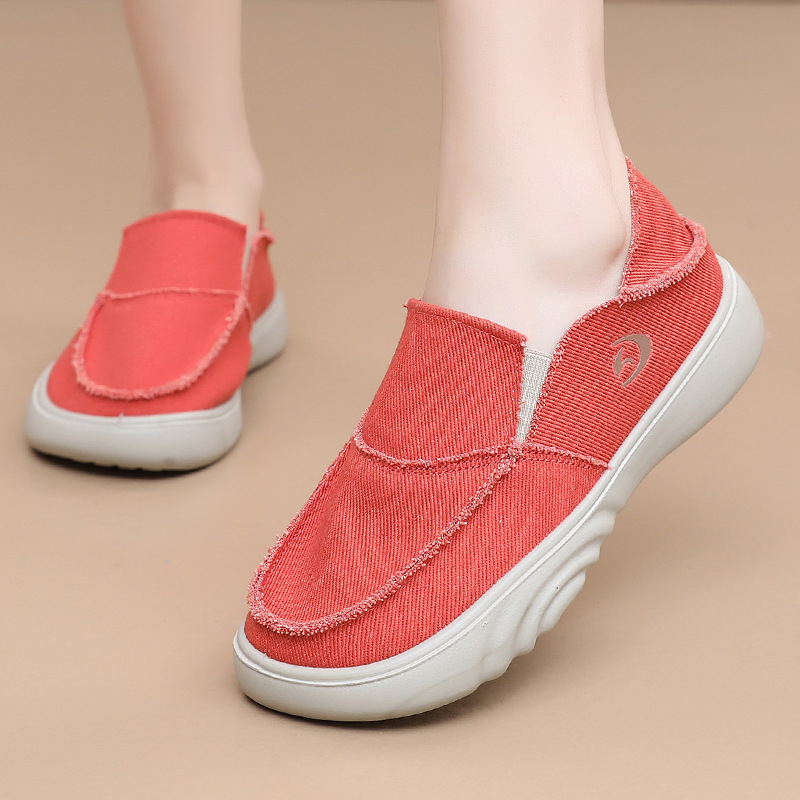 Női slip-on cipő — lélegző, kopásálló, könnyen felvehető, kerek orr, textil felsőrész