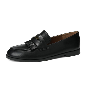 Loafers cipő – brit stílus, kerek orr, mikrofiber bőr felsőrész, alacsony sarok 1–3 cm, gumírozott talp, slip-on kivitel