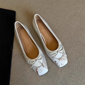 Pantofi Mary Jane, vârf pătrat, talpă din cauciuc, căptușeală din lână de miel, parte superioară din fibră super