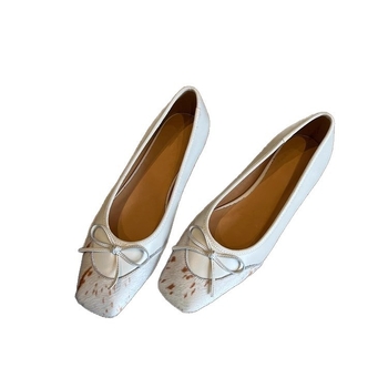 Pantofi Mary Jane, vârf pătrat, talpă din cauciuc, căptușeală din lână de miel, parte superioară din fibră super