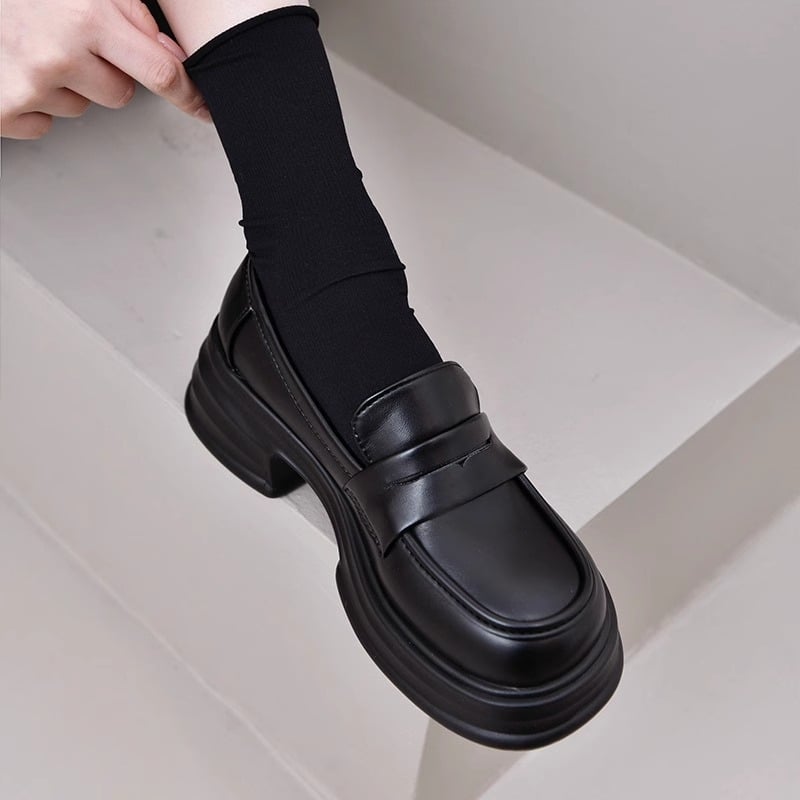 Ženske male kožne cipele, britski stil loafera, gornji dio od sintetičke kože, srednja visina potpetice 3-5 cm, gumeni potplat