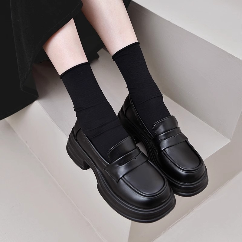 Ženske male kožne cipele, britski stil loafera, gornji dio od sintetičke kože, srednja visina potpetice 3-5 cm, gumeni potplat