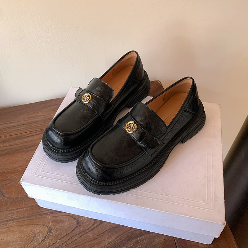 Loafers, vintage-stílus, felső rész tehénbőr, vastag sarok, gumitalp