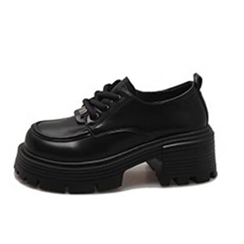 Lofers su PU viršumi, apvalus pirštas, platformos kulnas 3-5 cm, guminė padas