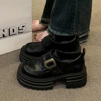 Moteriški loaferiai su Korėjos stiliumi, viršus mikropluošto, gumos padas, žemas kulnas 1–3 cm, atidarymas 7–11 cm