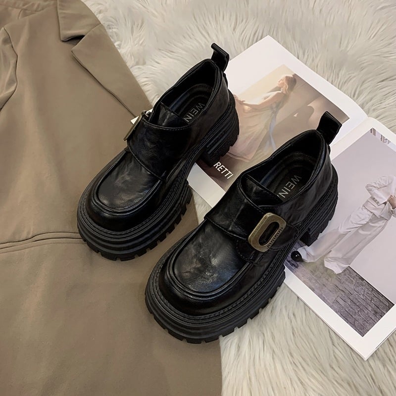 Moteriški loaferiai su Korėjos stiliumi, viršus mikropluošto, gumos padas, žemas kulnas 1–3 cm, atidarymas 7–11 cm