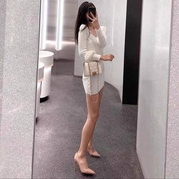 Pantofi cu toc înalt, vârf ascuțit, partea superioară din microfibră, toc de 6–8 cm, talpă din cauciuc