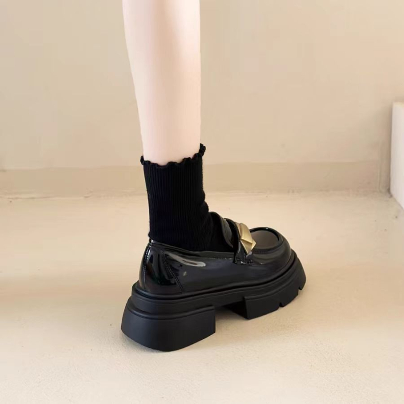 Naiste Mary Jane loaferid, slip-on, ümmarguse varba, PU ülemine, kumm jalal