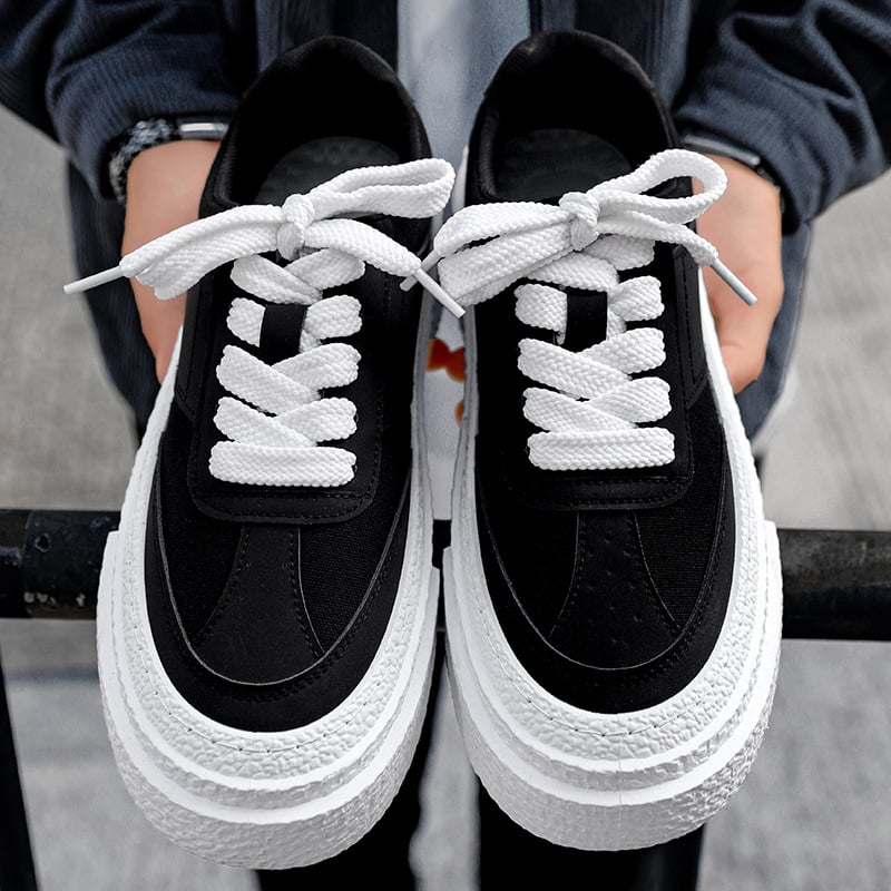 Kasdieniai skateboard bateliai su drobine viršutine, apvaliu nosiu, PVC pada, raišteliai, žemas kulnas