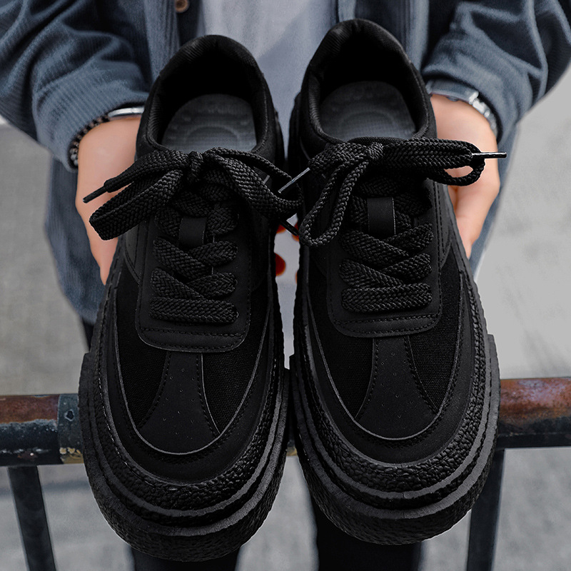 Kasdieniai skateboard bateliai su drobine viršutine, apvaliu nosiu, PVC pada, raišteliai, žemas kulnas