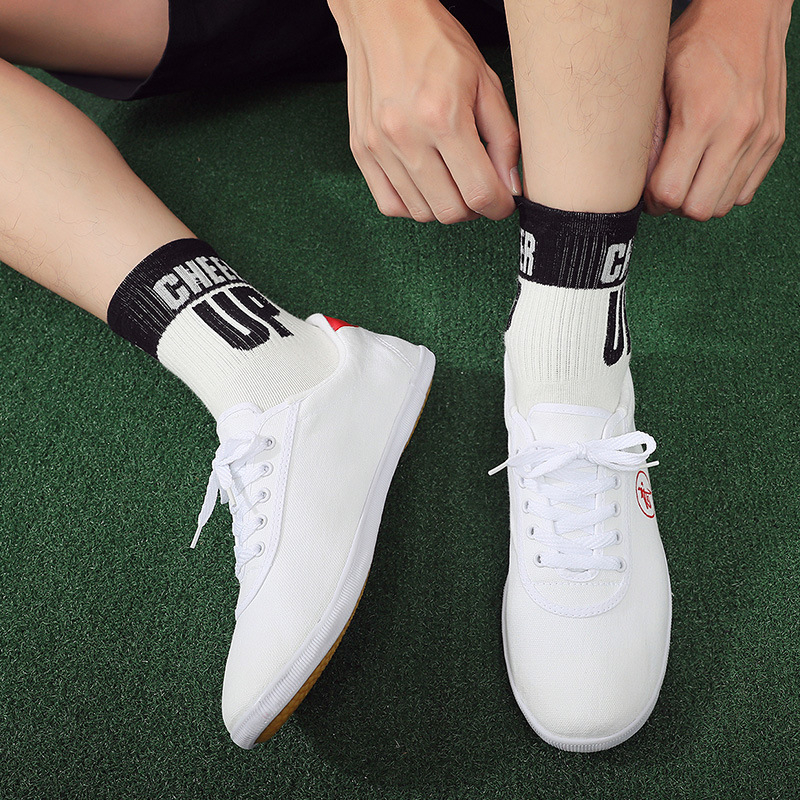 DOUBLE STAR Cīņas mākslu kurpes – auduma augšdaļa, teļa sausgysles pamatne, šņorēšana, zemais profils, apaļš purns