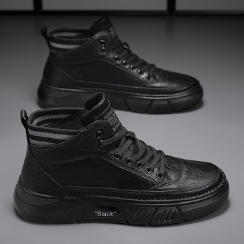 Augstās skeita kurpes ikdienas lietošanai: PU ādas augšdaļa, gumijas zole, šņorēšana, zems papēdis (1–3 cm), pretnoslīdēšana un izturīgas