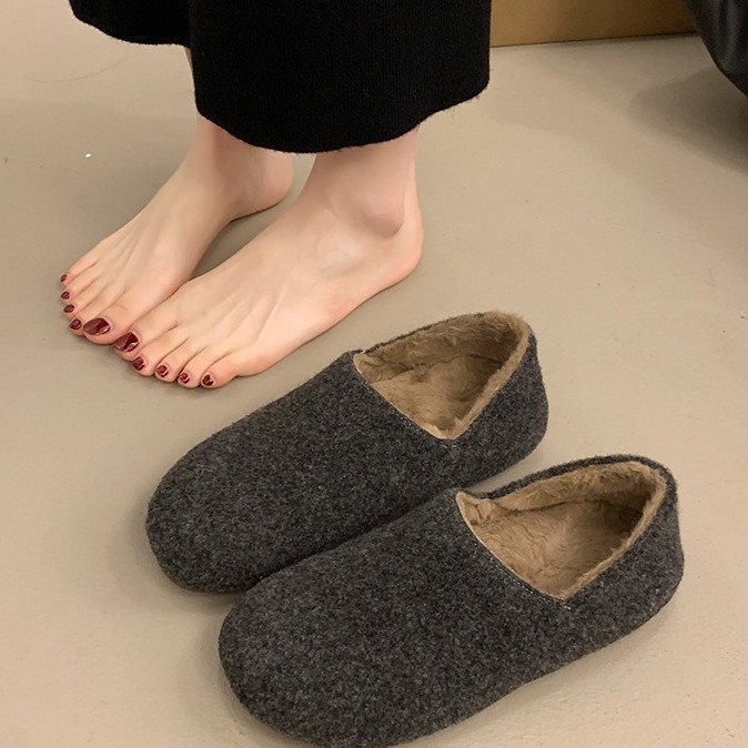Velúr felsővel és pamut béléses női mules, slip-on, műanyag talp, lapos sarok 0–1 cm