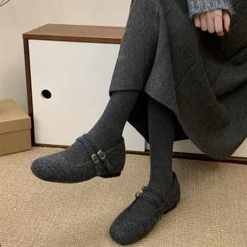 Moteriški Mary Jane bateliai su 5 cm vidinio aukščio padidėjimu, nubuko viršus, pūkuota vidinė danga, guminė padas