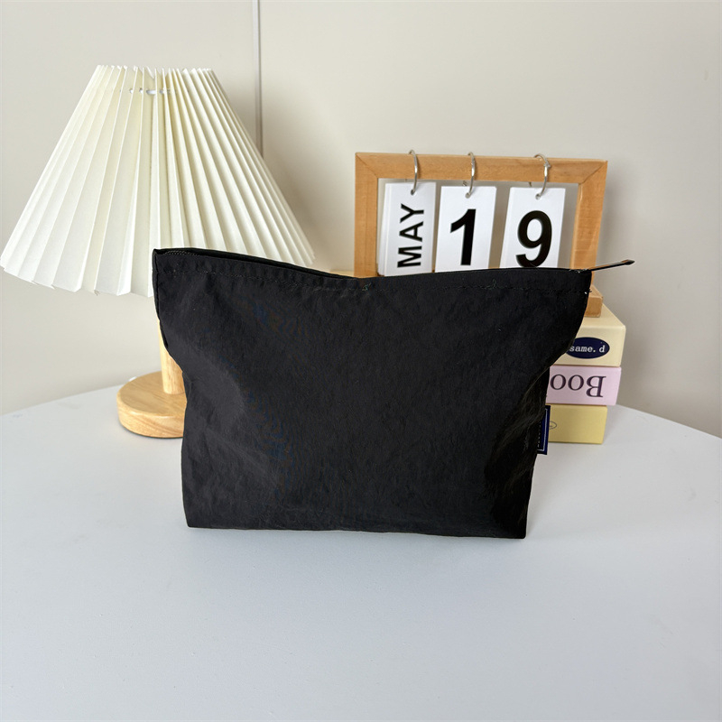 Geantă de cosmetică din nylon impermeabil, exterior simplu, închidere cu fermoar, capacitate mare, căptușeală din poliester, unisex