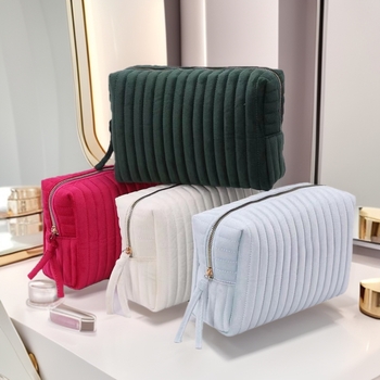 Kosmetinė dėžutė iš veliūro, dryžių raštas, poliesterio pamušalas, miesto minimalistinis stilius, unisex