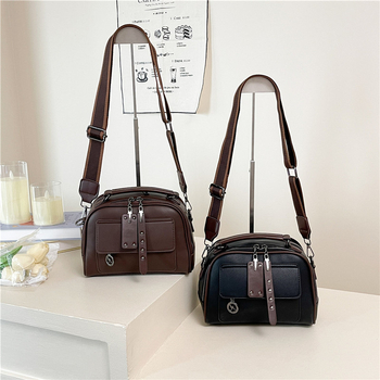 Rankinė, miesto paprastumas, PU oda, horizontalaus kvadrato formos, užtrauktukas, telefono kišenė