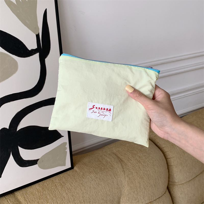 Kosmetinė rankinė - Korėjietiškas nišinis dizainas, Poliesteris, Gatvės stilius, 2023 vasara, Moterims