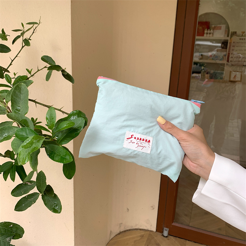 Kosmetinė rankinė - Korėjietiškas nišinis dizainas, Poliesteris, Gatvės stilius, 2023 vasara, Moterims