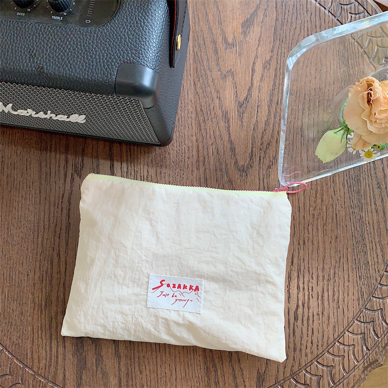 Kosmetinė rankinė - Korėjietiškas nišinis dizainas, Poliesteris, Gatvės stilius, 2023 vasara, Moterims