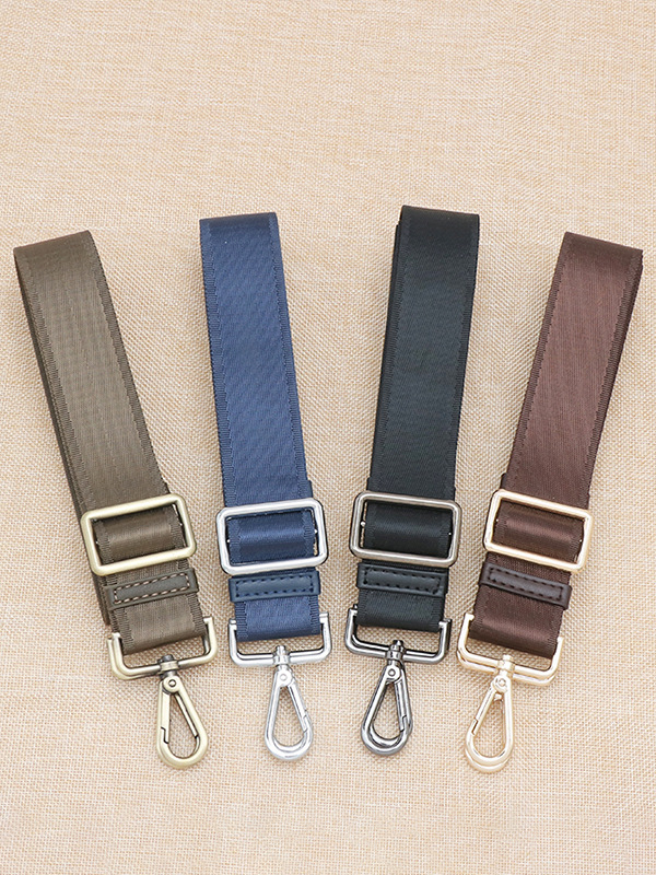 Jin Yu νάιλον ιμάντας ώμου για τσάντες - μονόχρωμο σχέδιο, Καλοκαίρι 2023