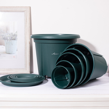 Цветарник от смола, дишащ, устойчив на корозия и здрав; подходящ за настолен, подов и висящ монтаж и комбинирано ползване.