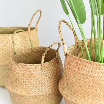 Pletots grozs augu podā no zāles – salokāms, roku darbs, dekoratīvs