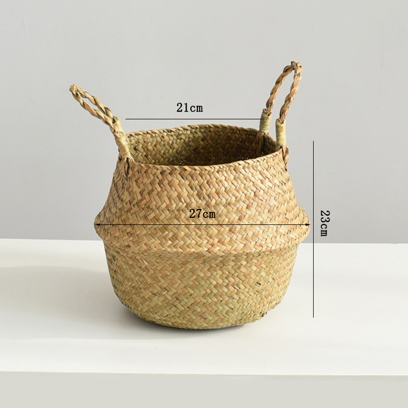 Pletots grozs augu podā no zāles – salokāms, roku darbs, dekoratīvs