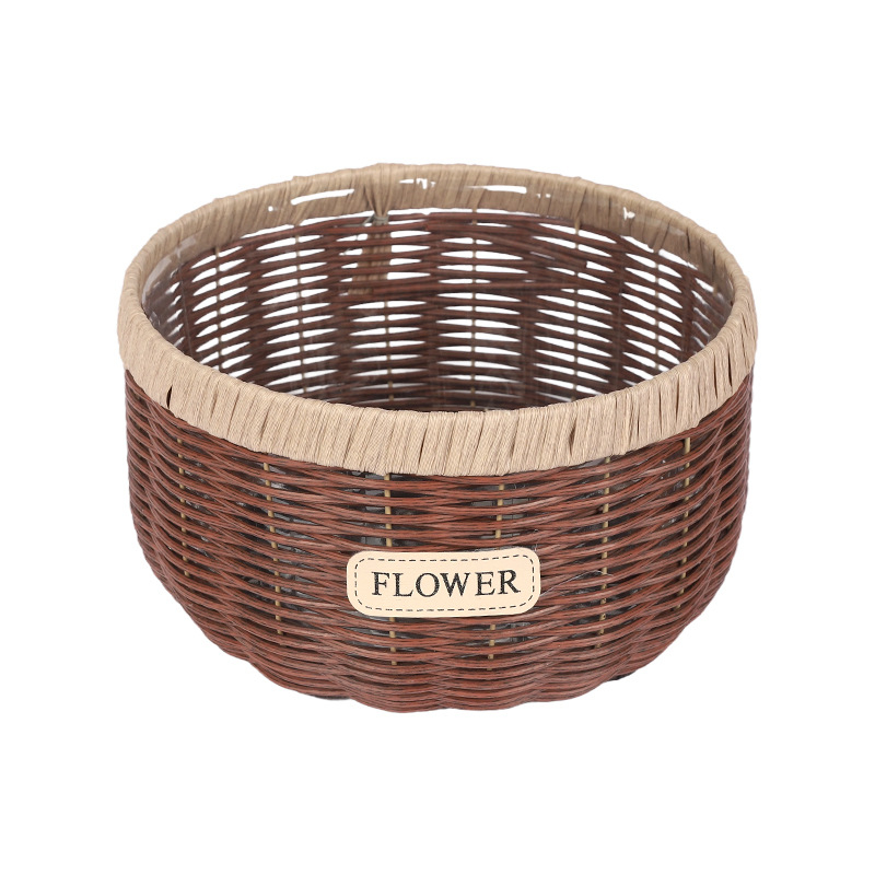 Саксия за цветя от имитационен ратан с метална рамка; ръчно плетена (Материал: PE имитационен ратан + метална рамка; Начин на използване: бюро или под; Занаят: ръчна изработка; Метод на производство: плетене)