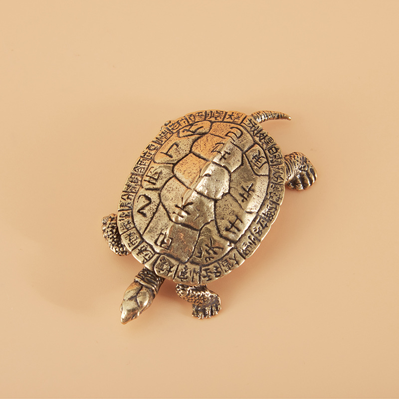 Țestoasă de birou din alamă, cu 24 de perioade solare, lucrat manual și gravat, stil chinezesc