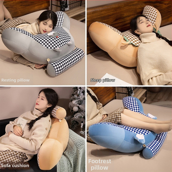 First xu juosmens palaikymo pagalvė — pliušinis užvalkalas, PP medvilnės užpildas, išsiuvinėtas audinys, šiuolaikiškas minimalistinis stilius