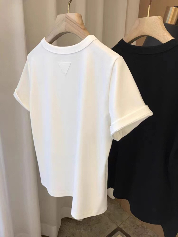 Tricou din bumbac-elastan, culoare solidă, guler rotund, mâneci scurte, croială lejeră